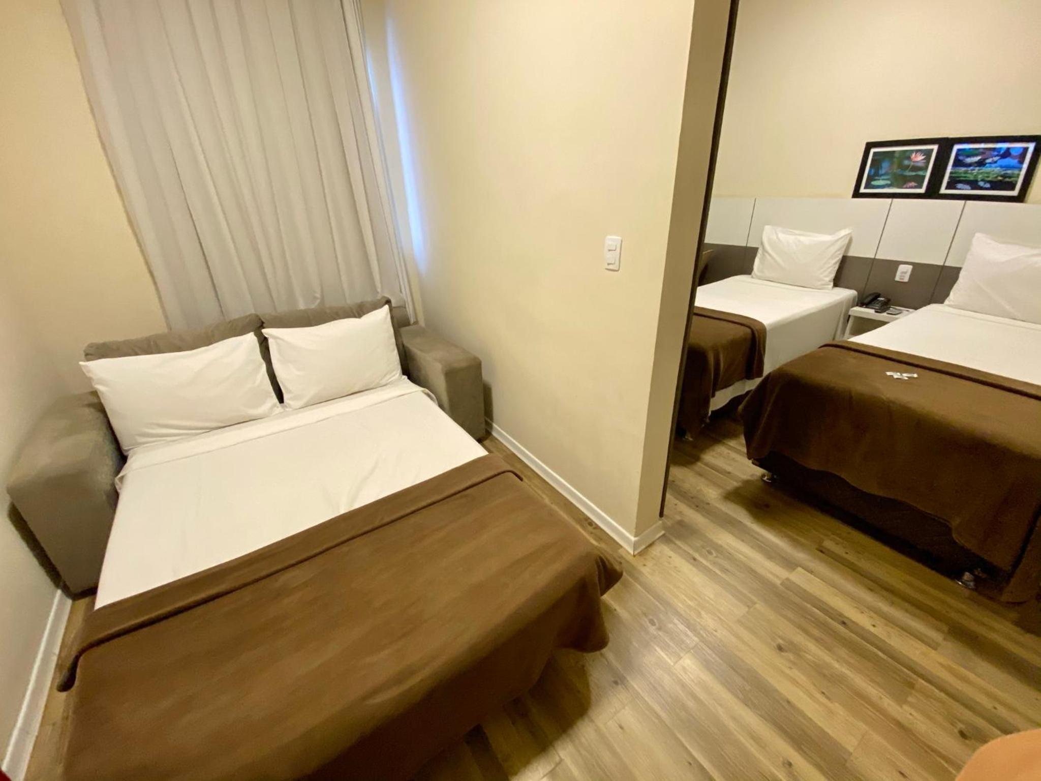 Master Triple Room (3 single beds)