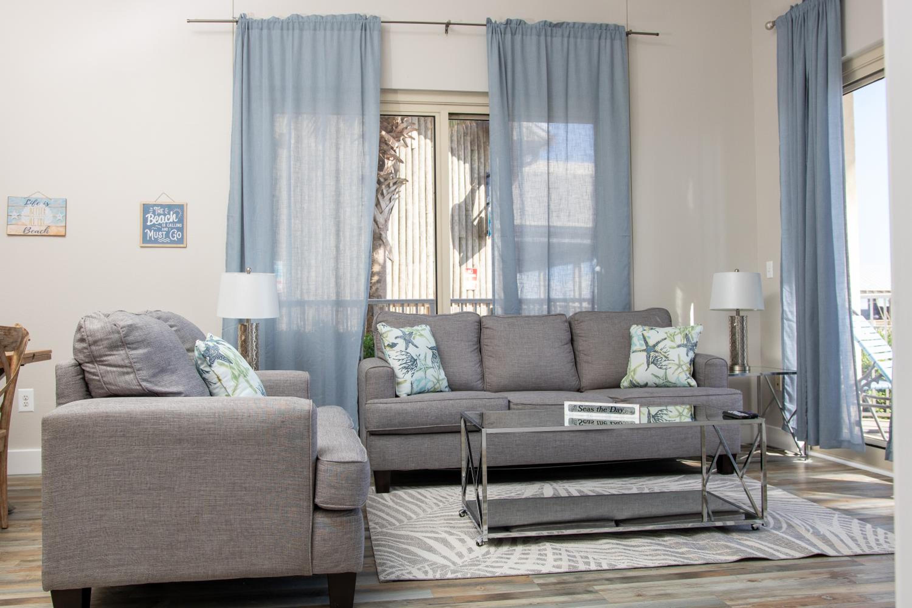 Superior Three-Bedroom Apartment with Ocean View