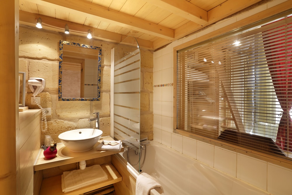 Superior Double Room - Photo 4