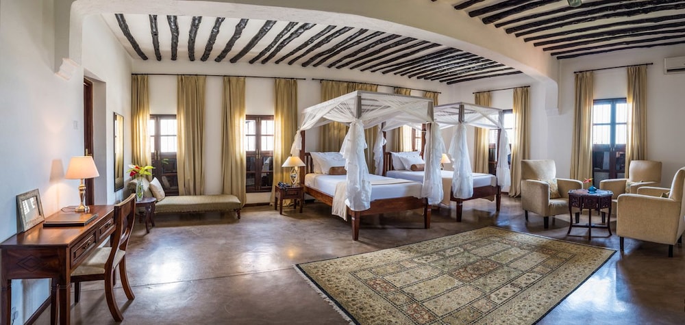 Senior Suite (Sulaima)