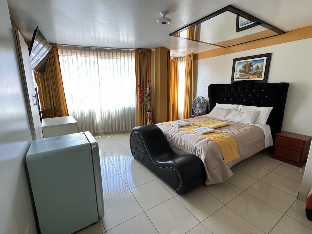 Junior Studio Suite, Hot Tub photo 3