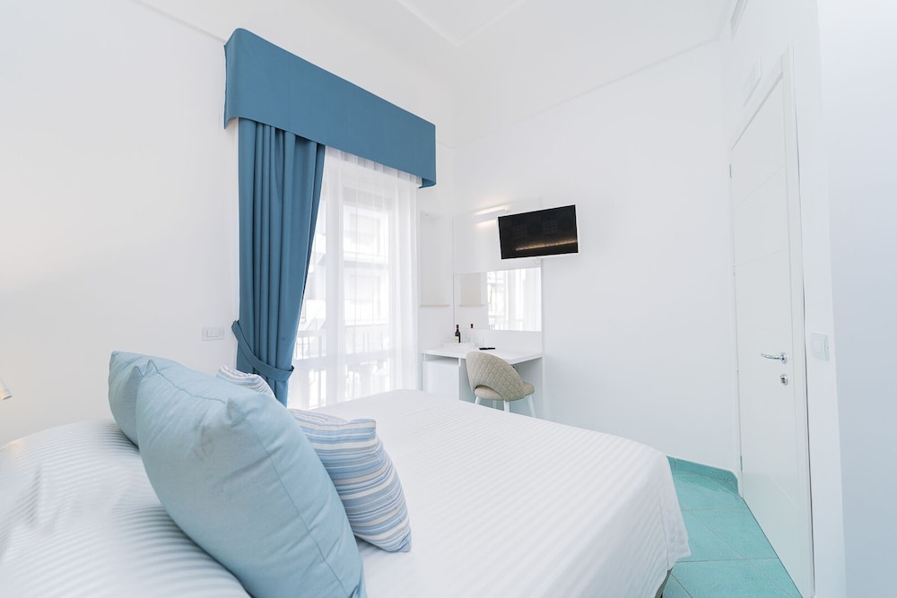 Superior Double Room - Photo 14