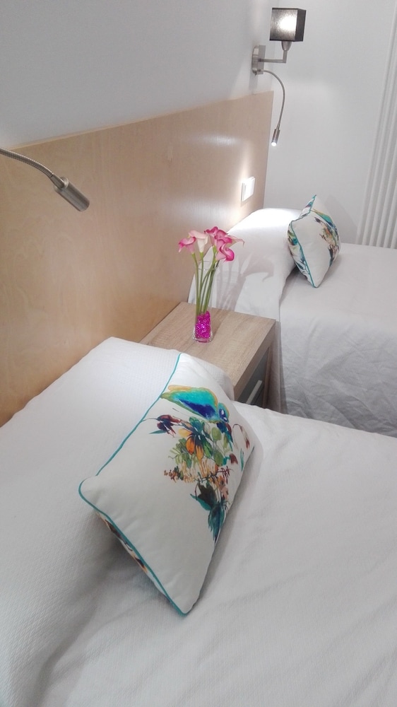 Superior Duplex, Ensuite (6 pax) photo 3