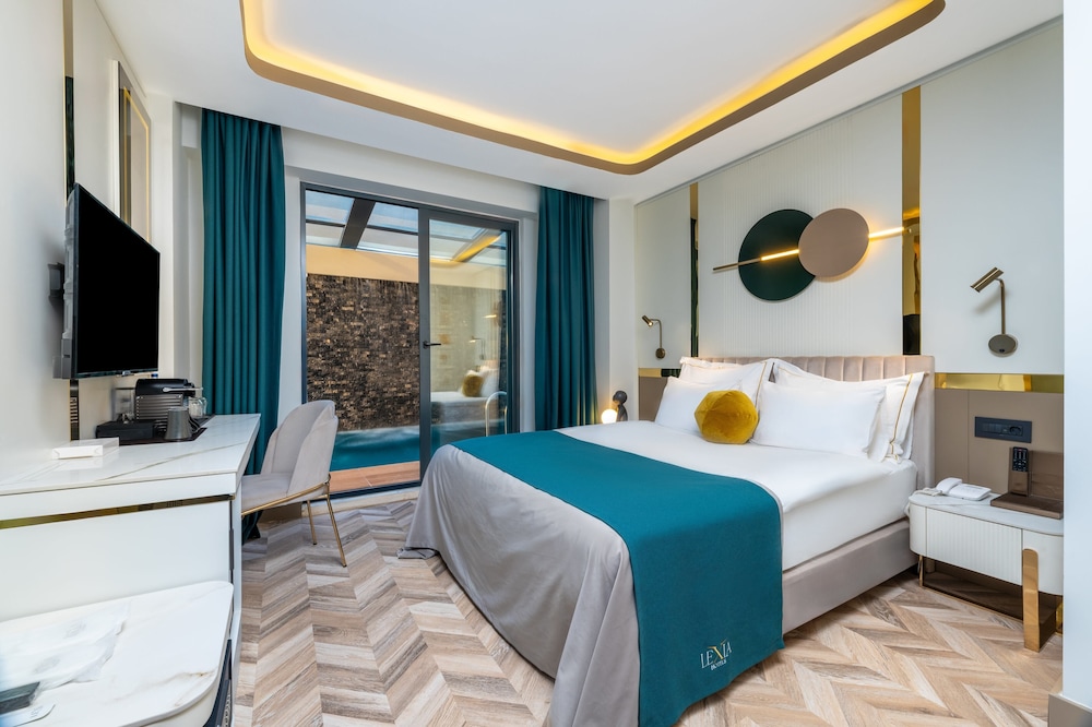 Romantic Double or Twin Room