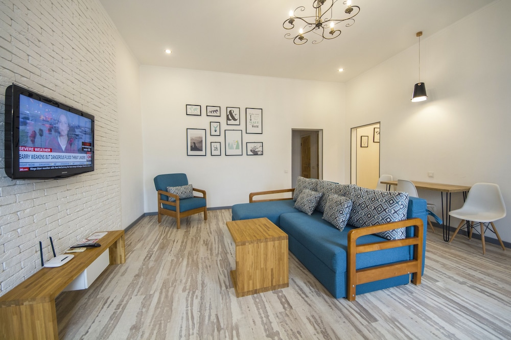 Deluxe 1 Bedroom Apartment - Y. Chykalenka Str., 11A, photo 6