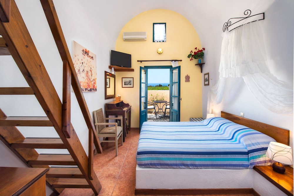 Traditional Room - Photo 13
