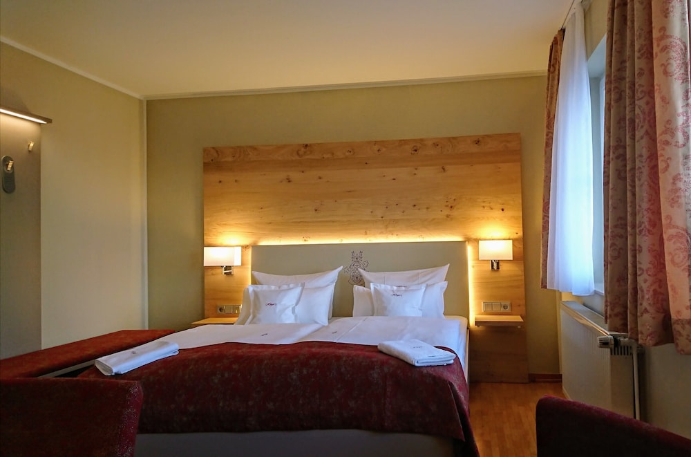 Comfort Double Room, Private Bathroom photo 1