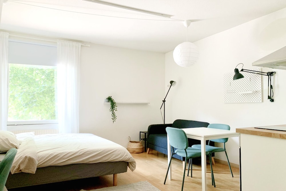 Studio, 1 Queen Bed photo 1