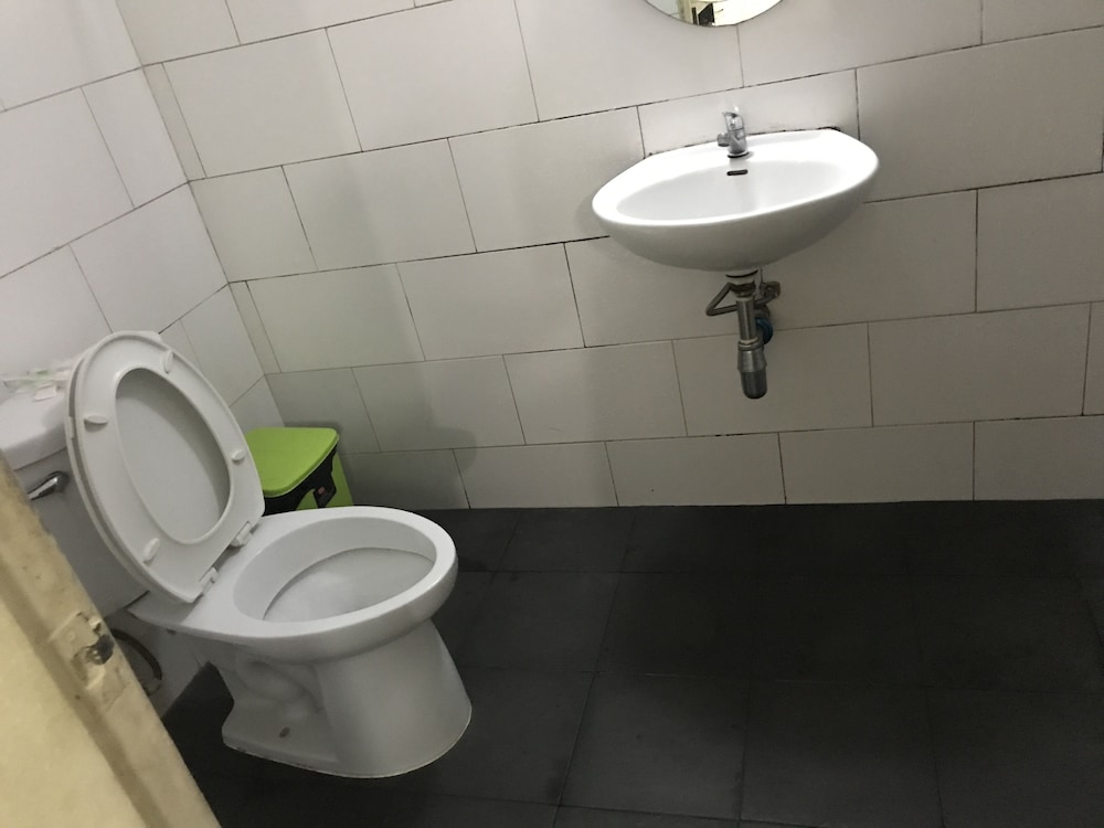 Economy Double Room, 1 Double Bed photo 2