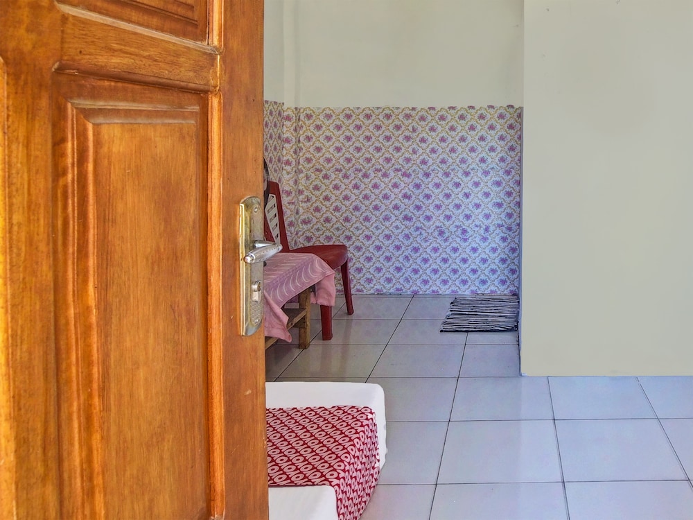 Single Room photo 3