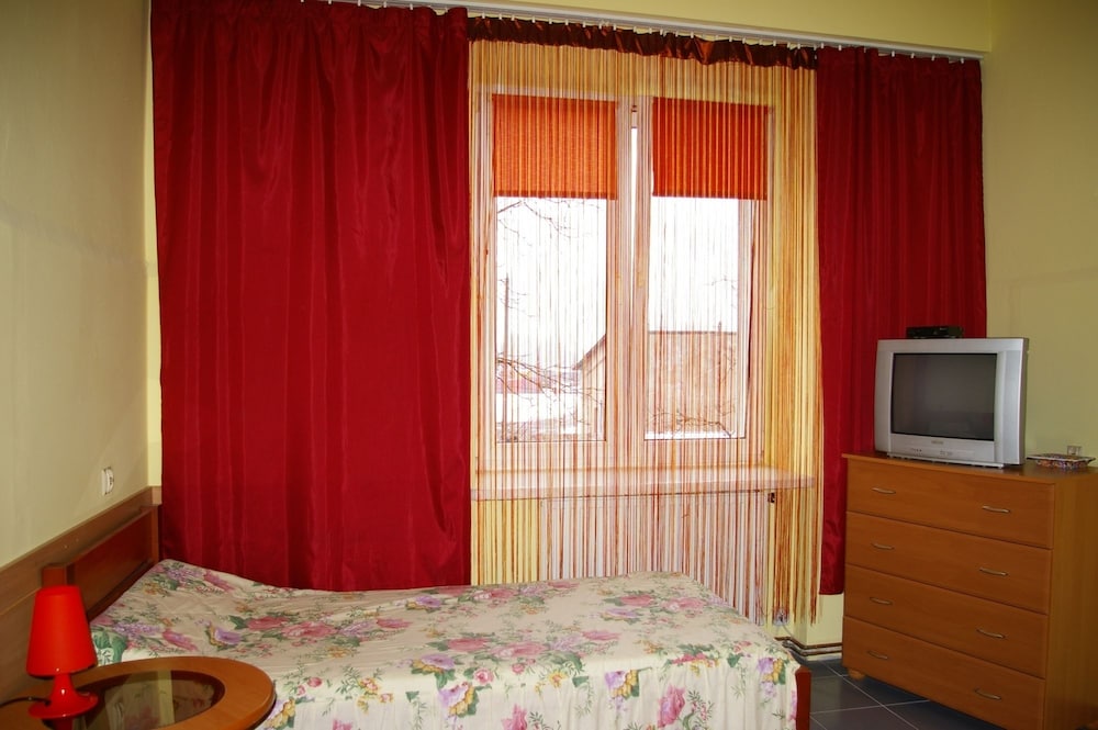 Double Room, Shared Bathroom (5) photo 3