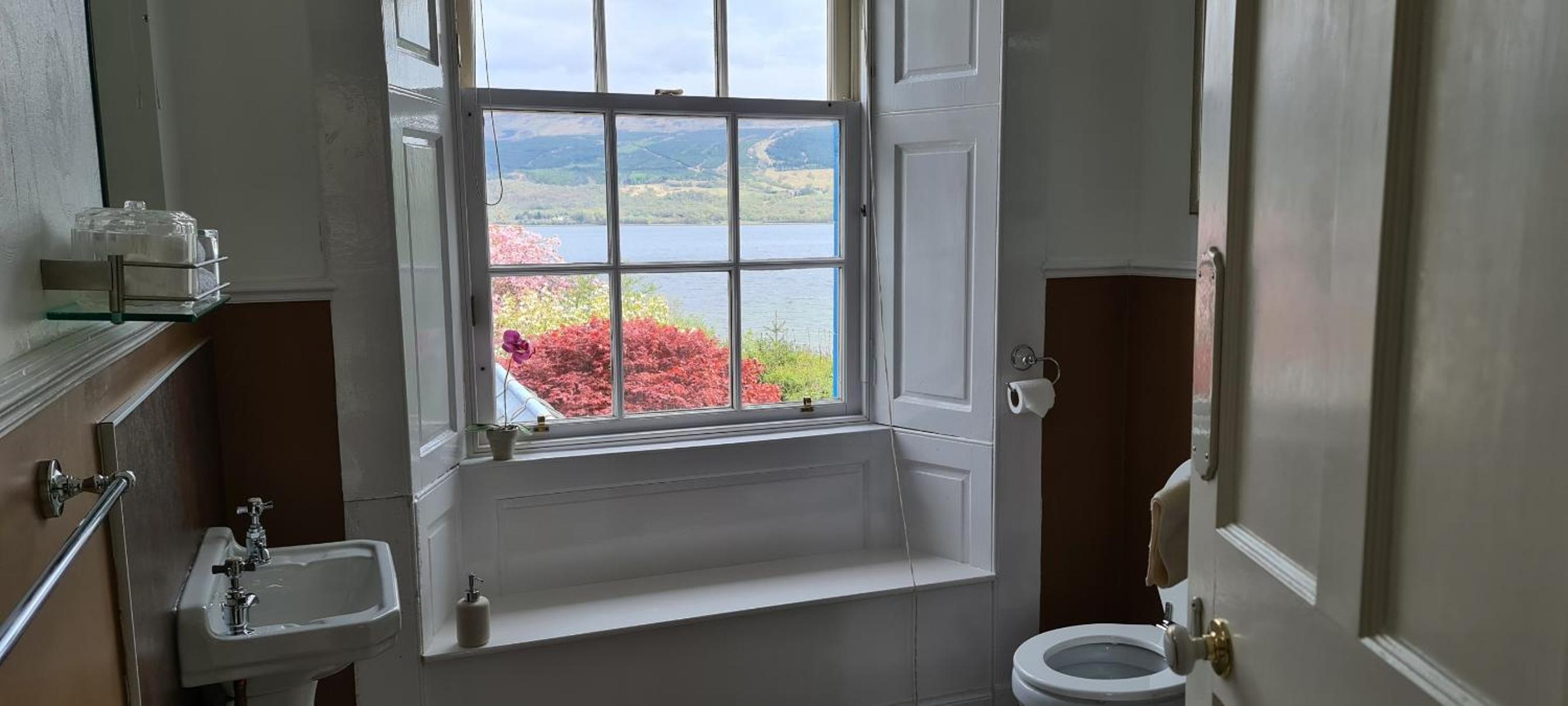 Deluxe Double Room with Sea View- No Breakfast - Photo 8