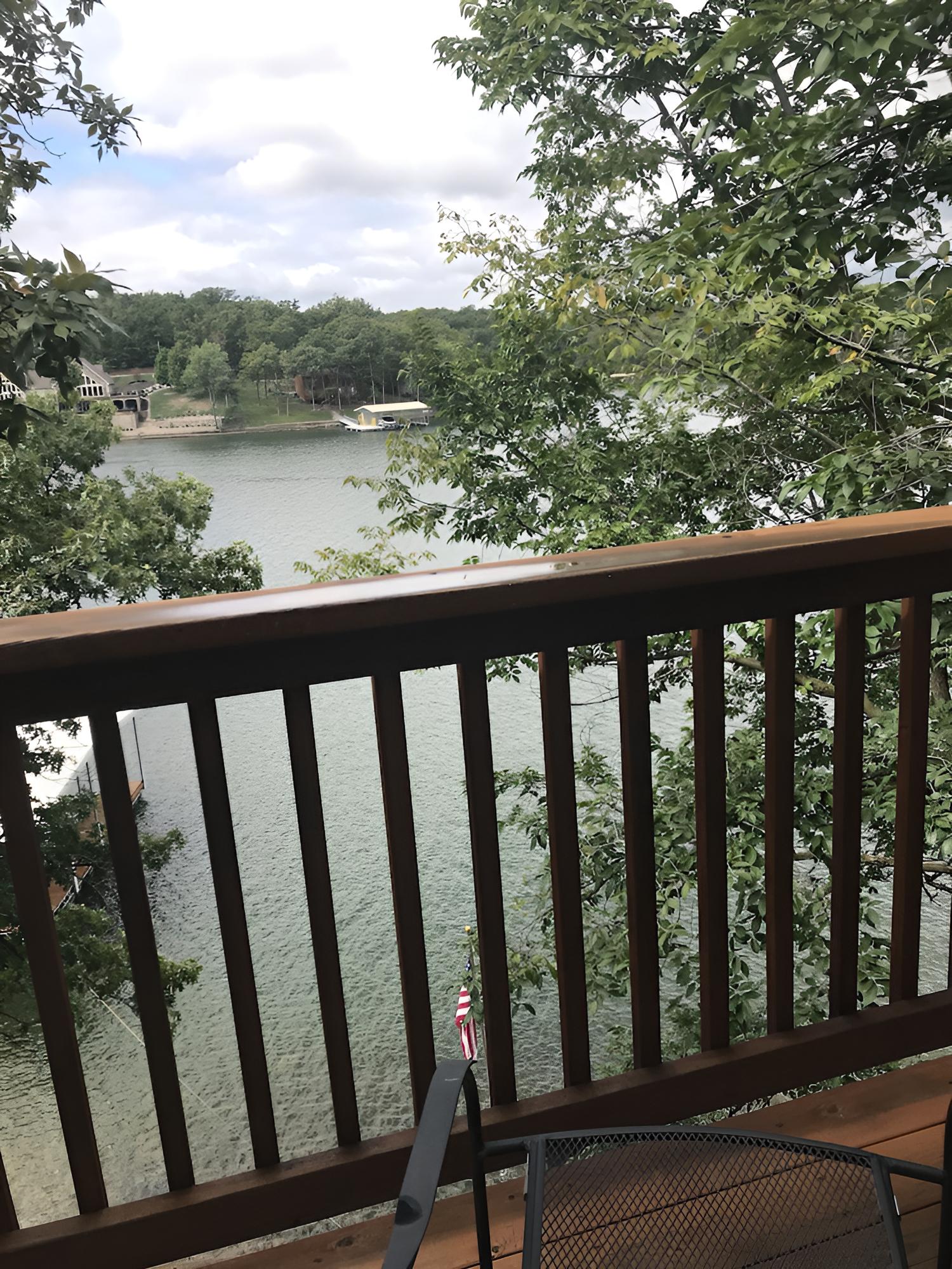 Deluxe Double Room, Lake View, Lakeside photo 3