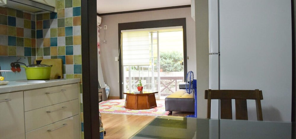 Deluxe Room, Kitchenette (1-1) photo 3