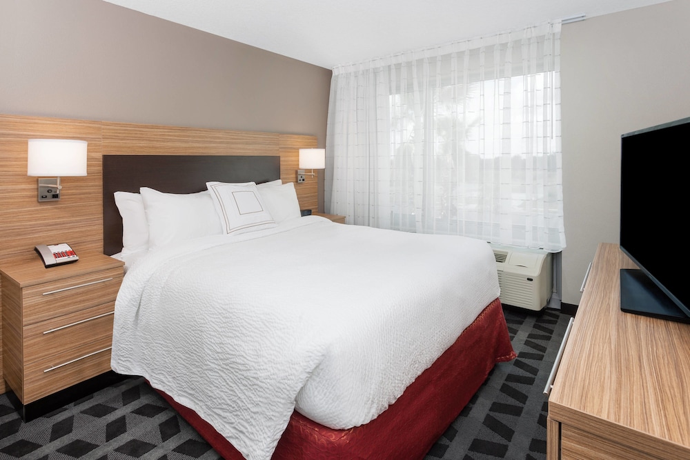 Suite, 1 Bedroom photo 2