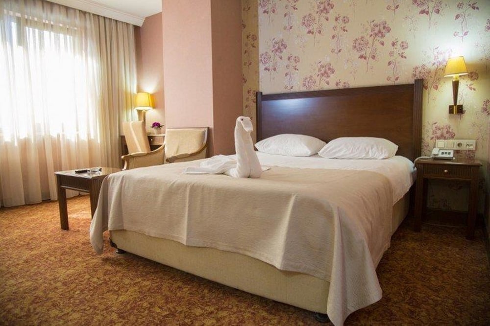 Standard Double Room - Photo 2