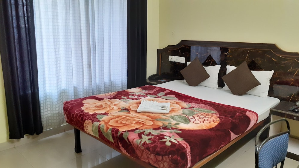 Deluxe Double Room - Photo 4