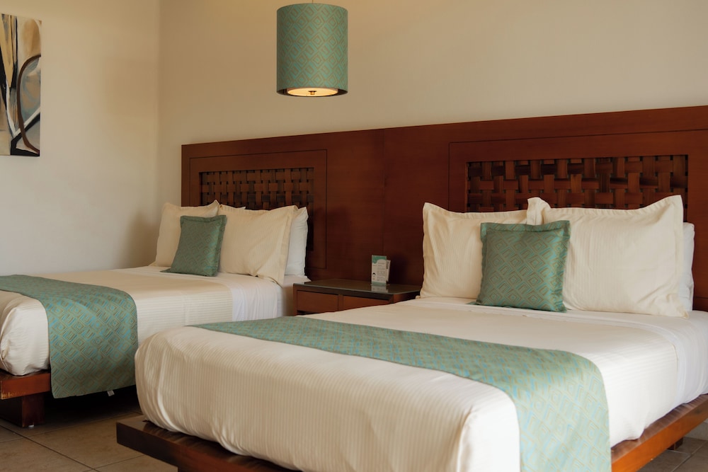 Standard Room, 2 Double Beds, Balcony, Sea View