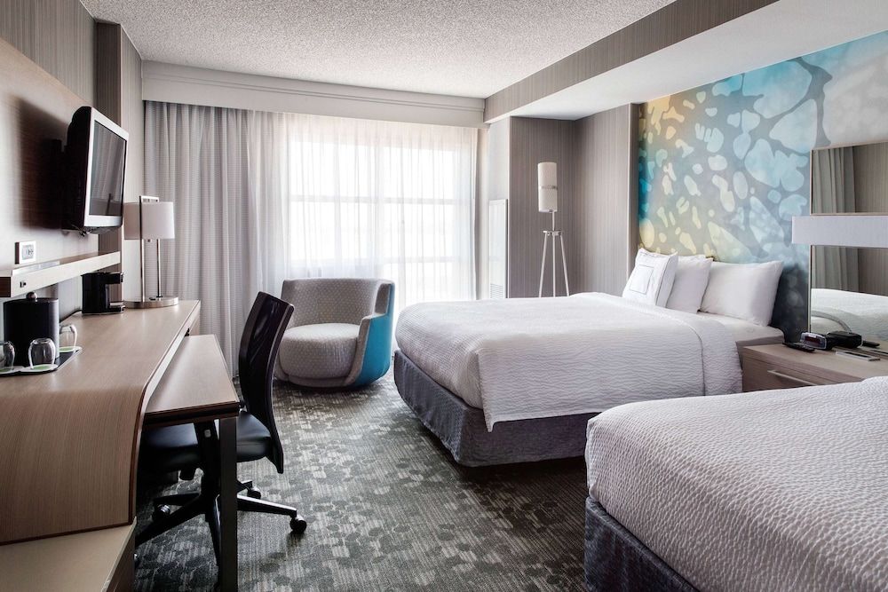 Studio Suite, 2 Queen Beds, Bay View - Photo 1