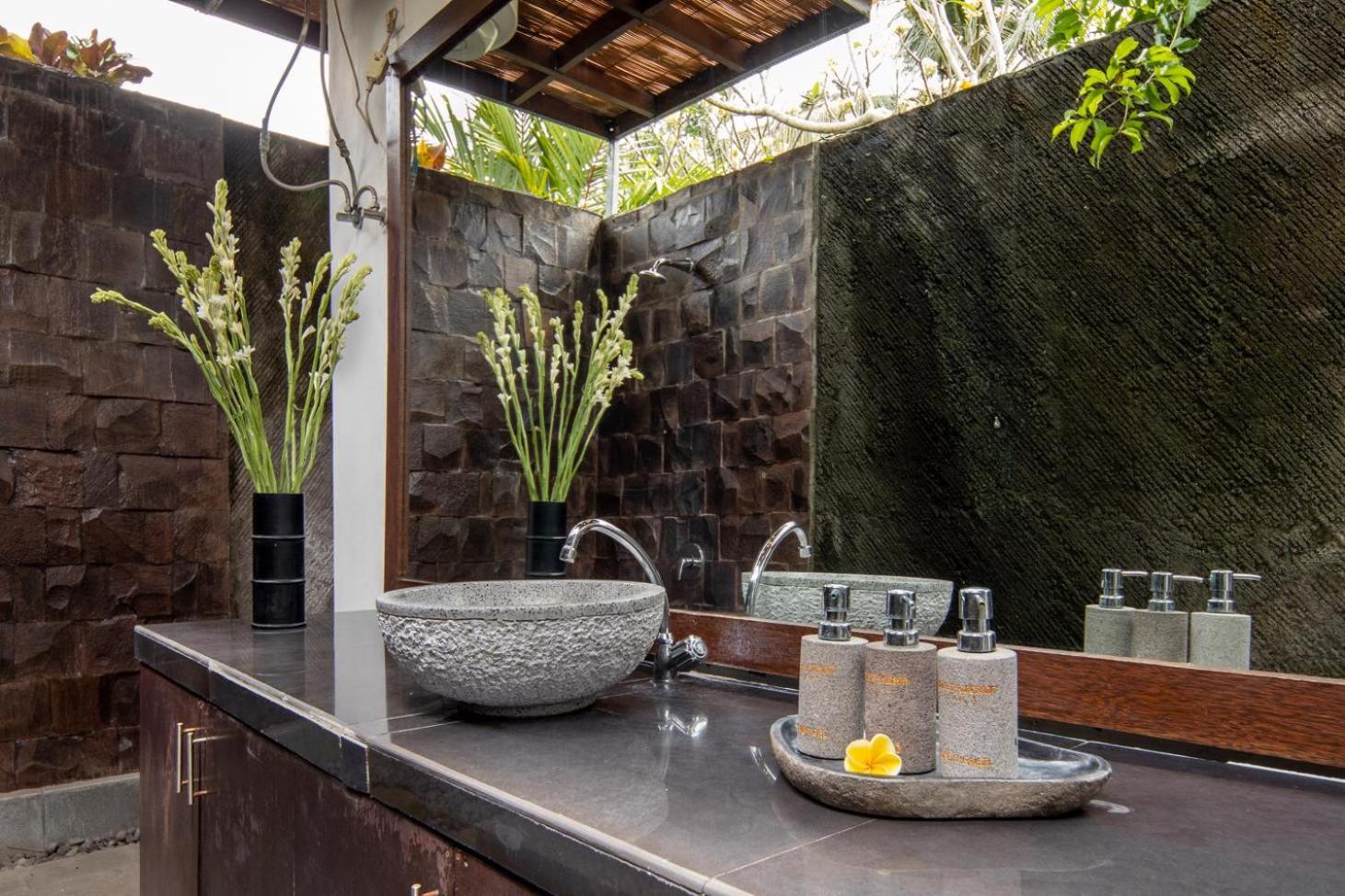 Superior One Bedroom Pool Villa photo 3