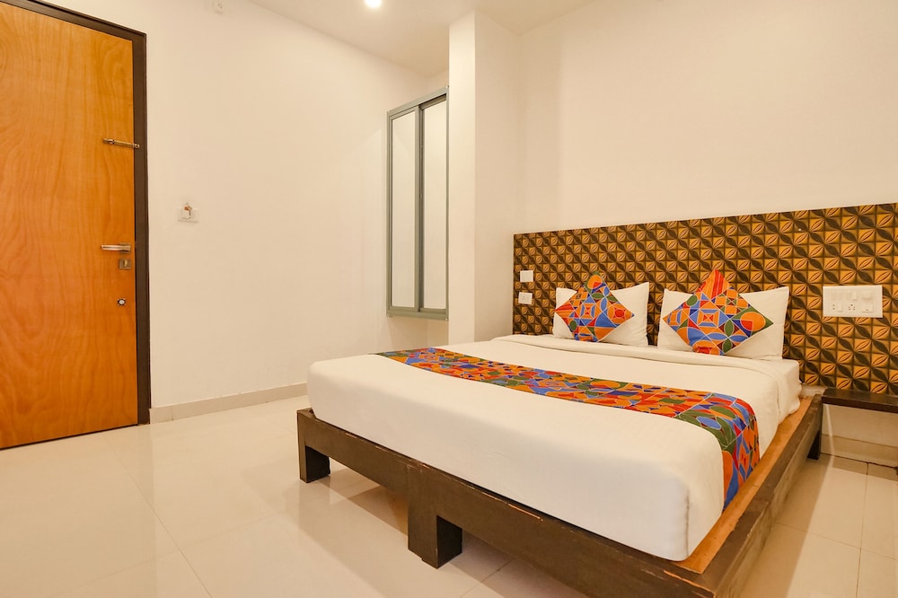 Deluxe Room, 1 Double Bed photo 3