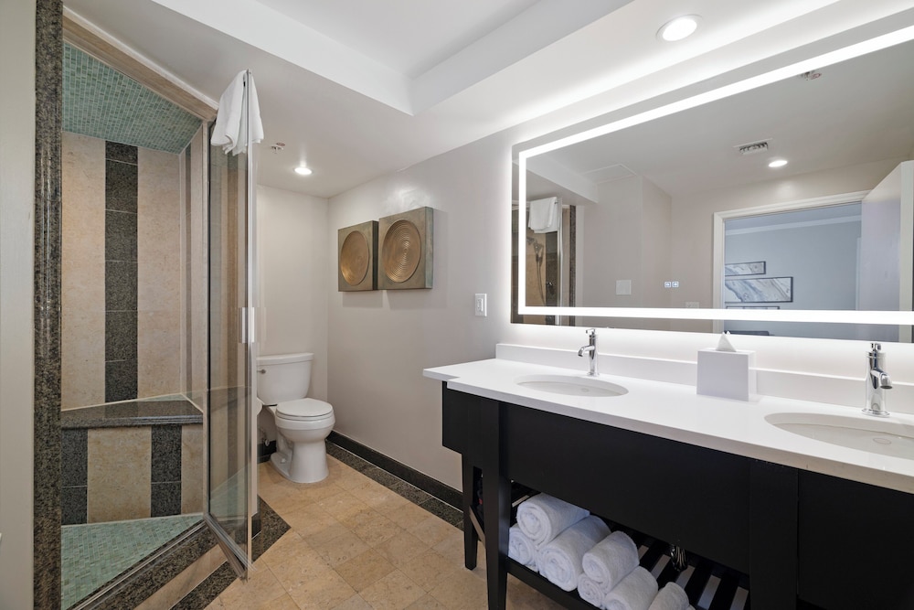 Presidential Suite, 1 Twin Bed