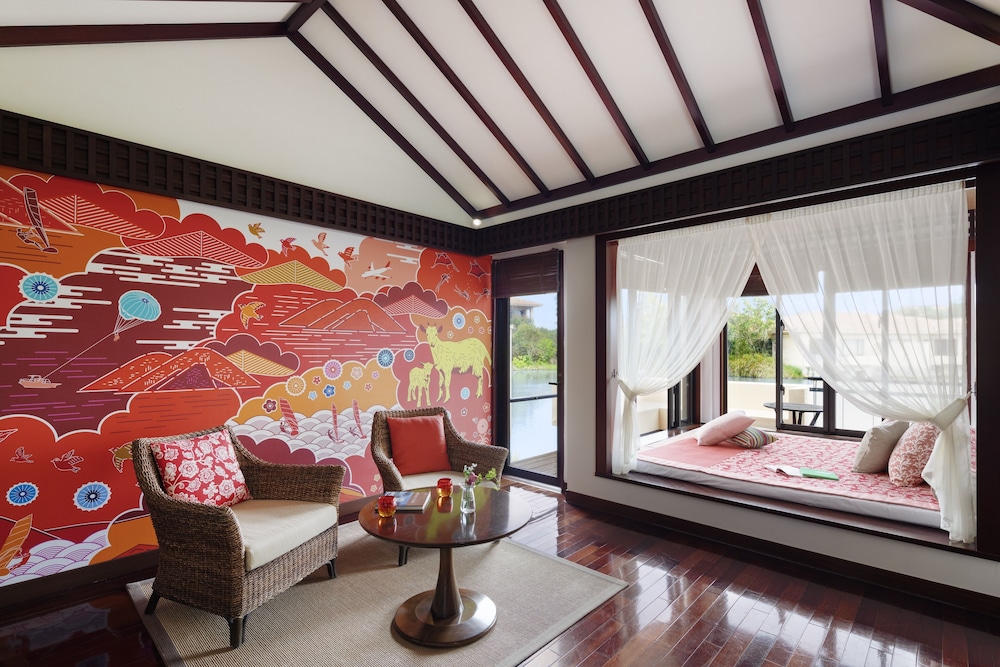 Ambassador Suite