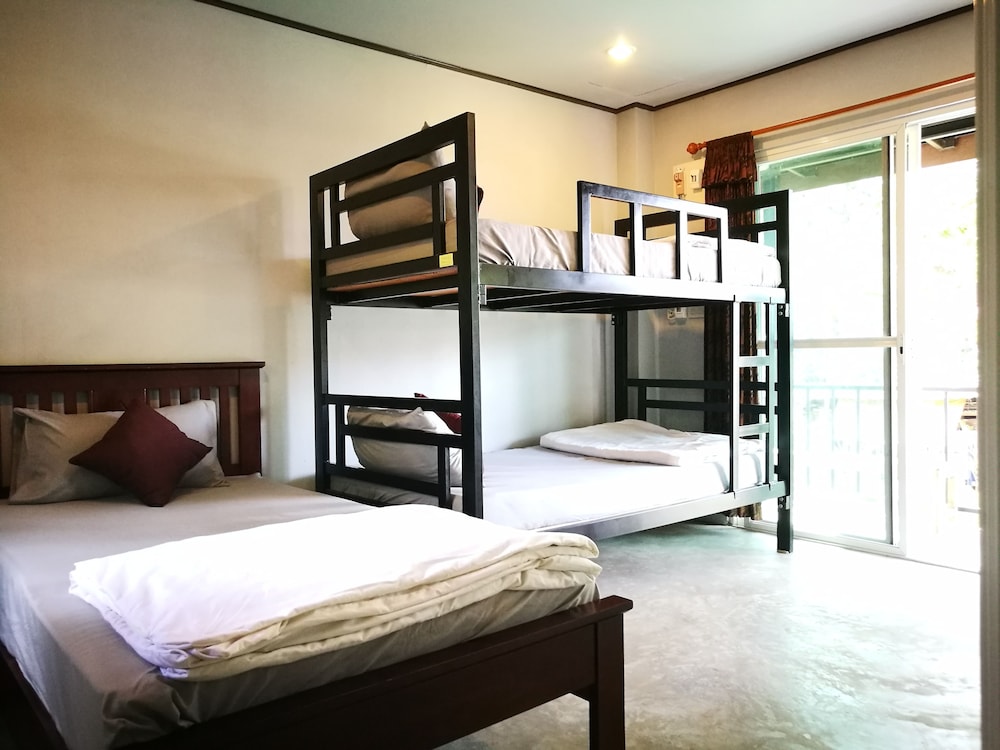Triple Room photo 3