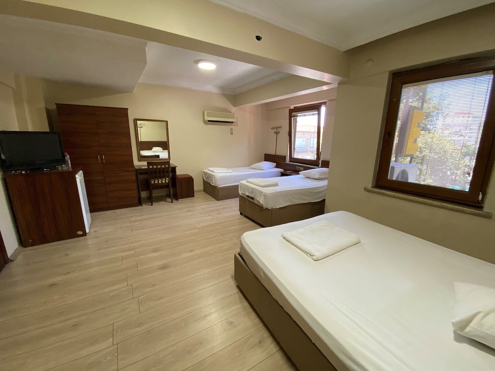 Dreibettzimmer