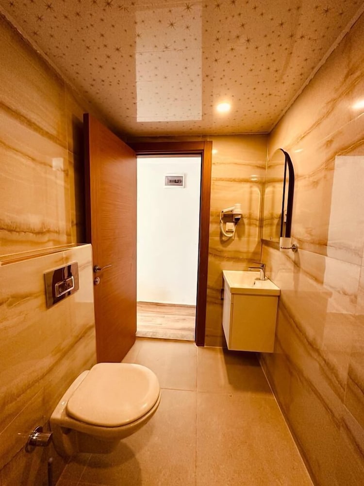 Standard Room - Photo 2
