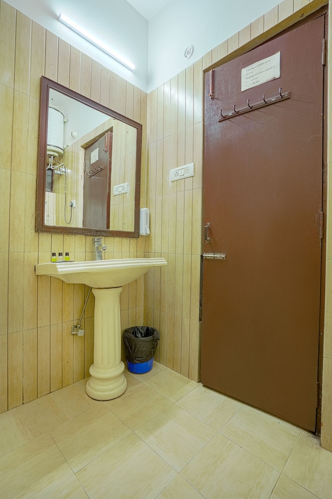 Deluxe Room - Photo 2