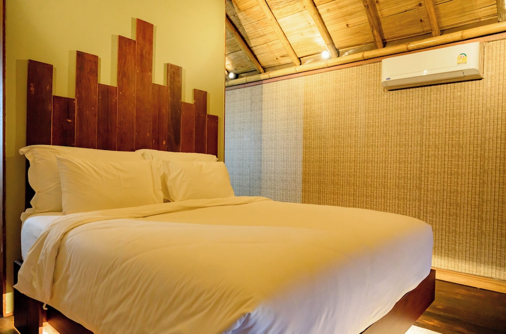 Bamboo Duplex Suite Villa 2 - Photo 1