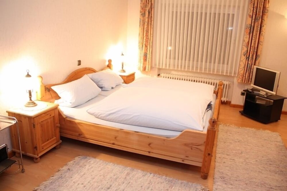 Standard Double Room Single Use photo 1