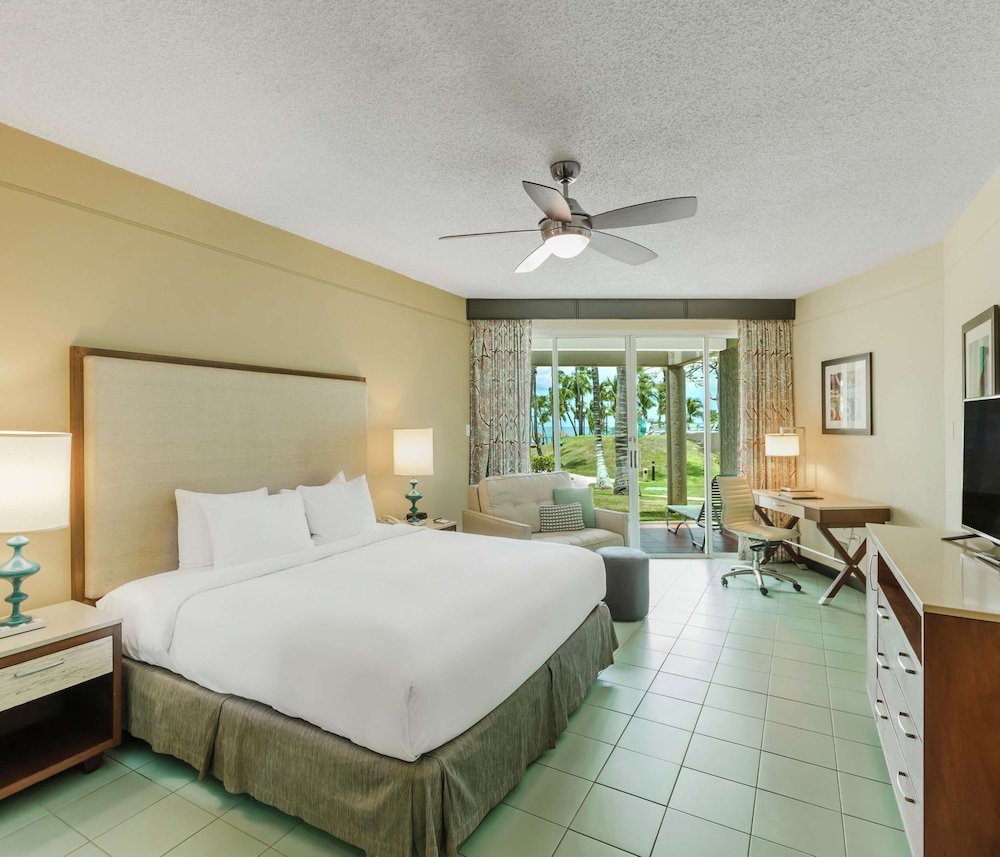 Oceanfront Patio Room with 1 King Bed - Photo 1