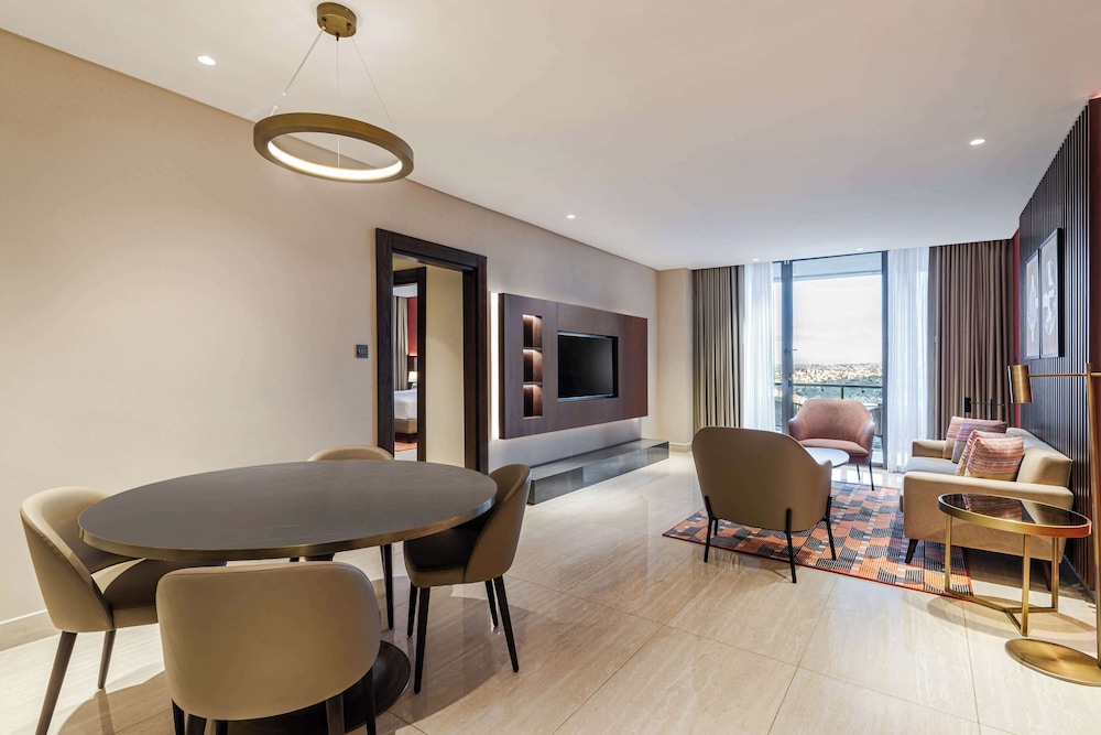 Room, 2 Bedrooms, Balcony