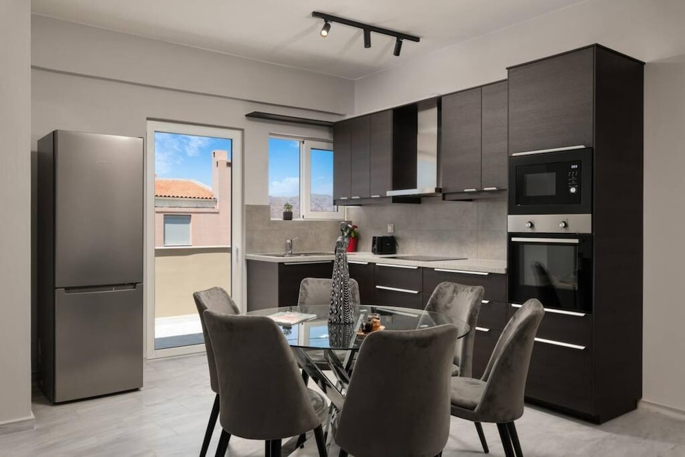 Villa photo 1