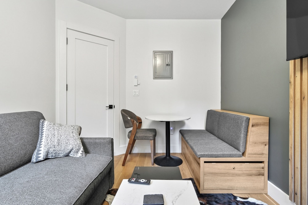 Executive Apartment photo 2