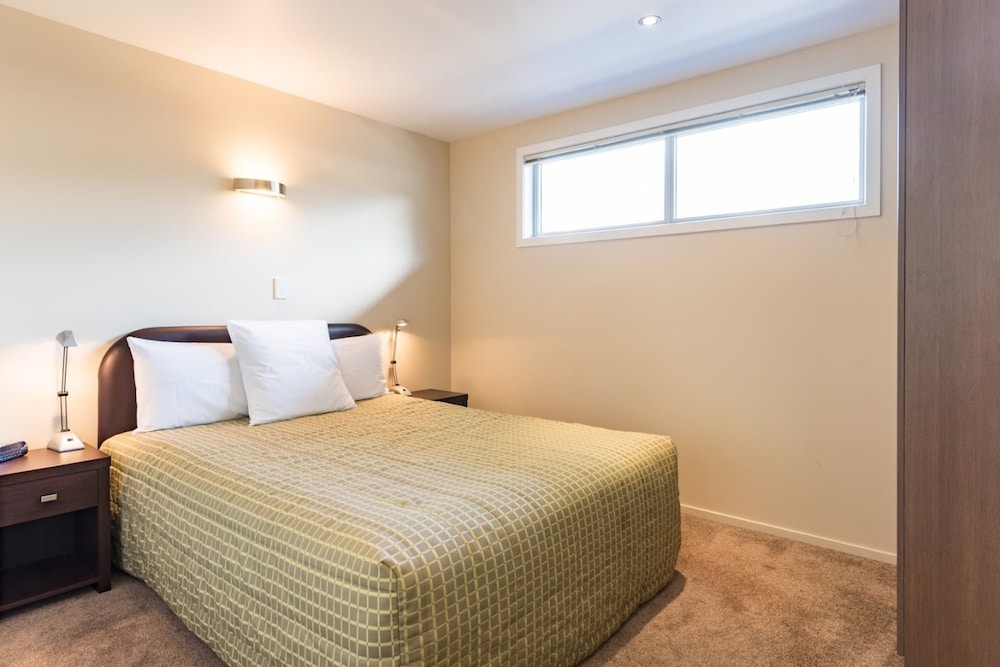 Standard Apartment, 2 Bedrooms (Garden View) photo 2