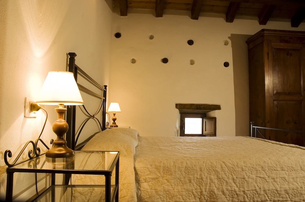 Superior Apartment, 3 Bedrooms, Mountain View
