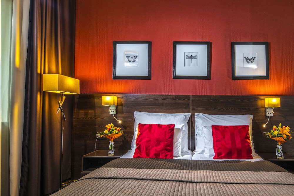 Standard Double Room - Photo 3