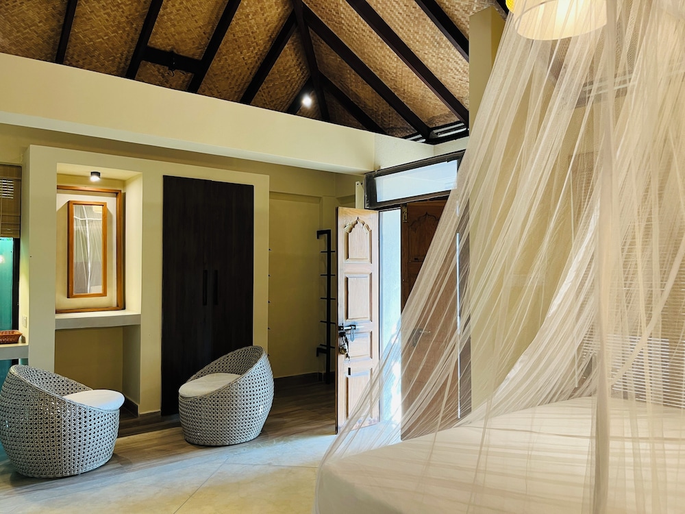 Garden suite with plunge pool photo 3