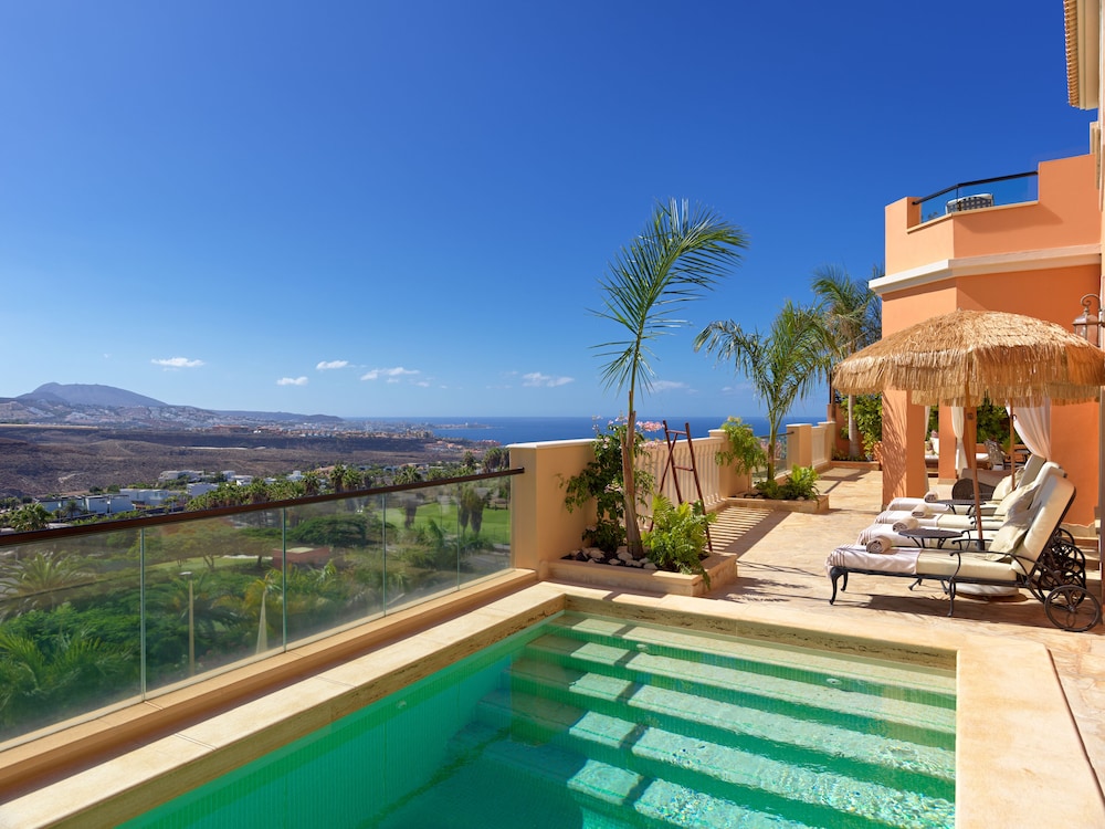 3 bedroom Imperial Villa (with private heated pool)