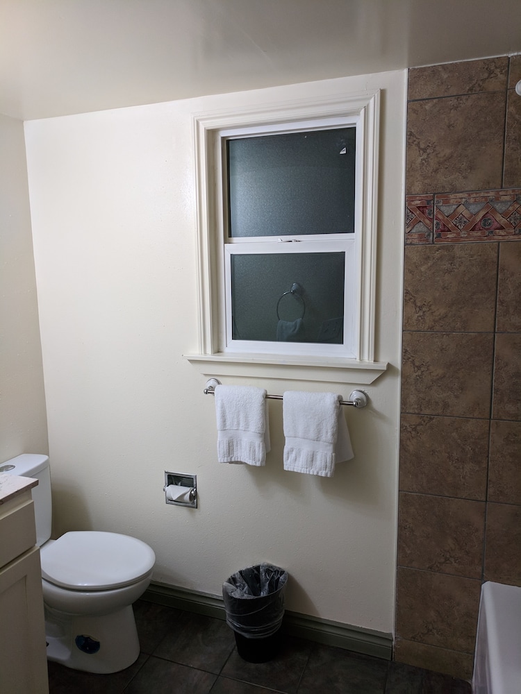 Standard Room photo 3