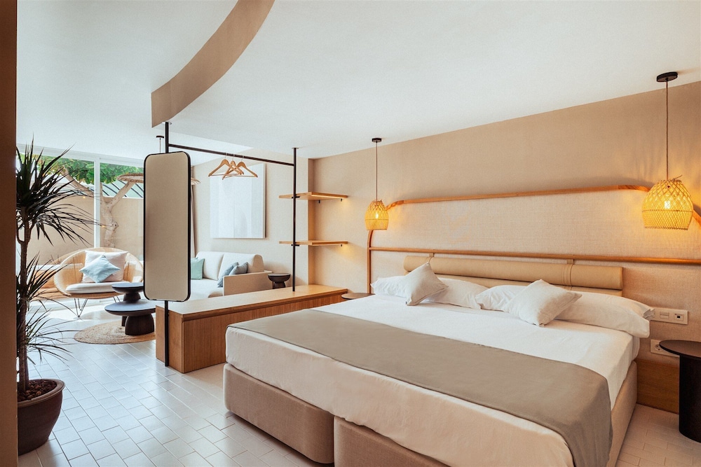 Deluxe Studio Suite, Terrace