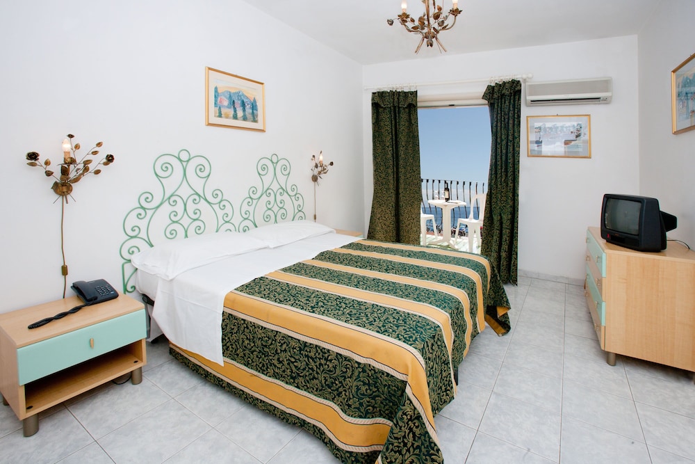 Standard Double or Twin Room, Balcony