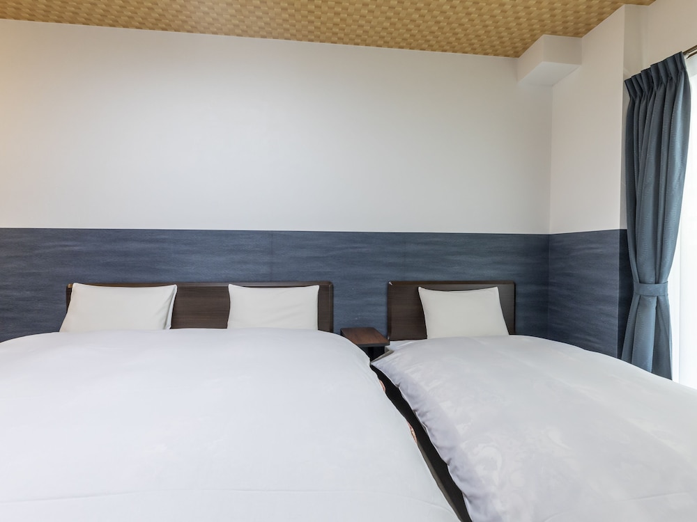 Triple Room, Non Smoking photo 3