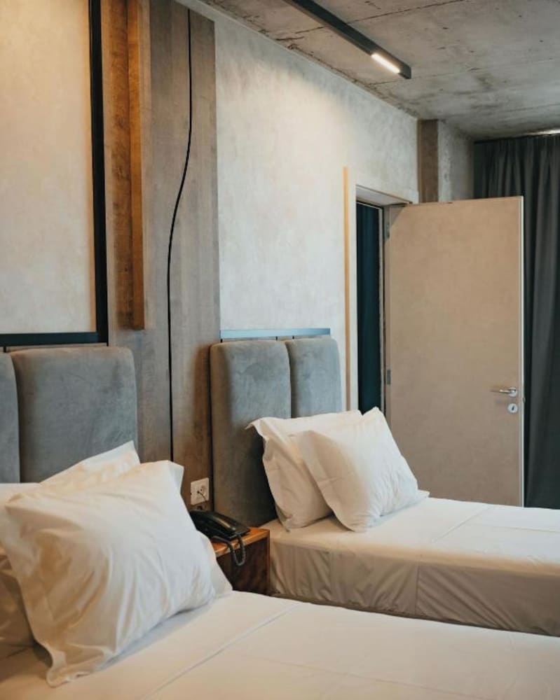 Deluxe Double Room, Balcony, Sea View photo 2