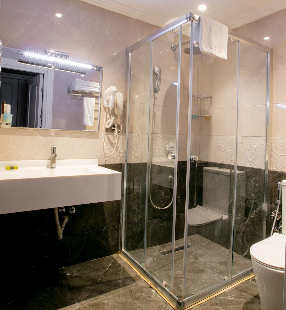 Superior Twin Room - Photo 2