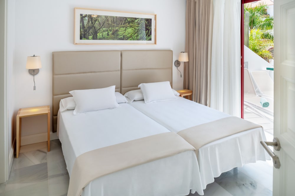Apartamento Superior, 2 Dormitorios, Terraza