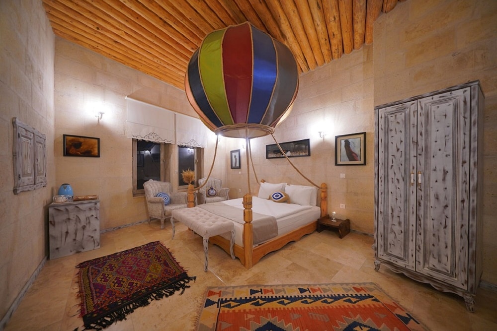 Panoramic Room - Photo 24